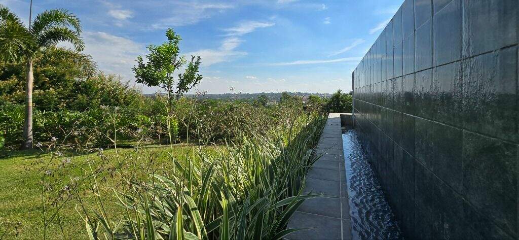 Casa em condomínio à venda no Condomínio Campos de Santo Antônio II: 