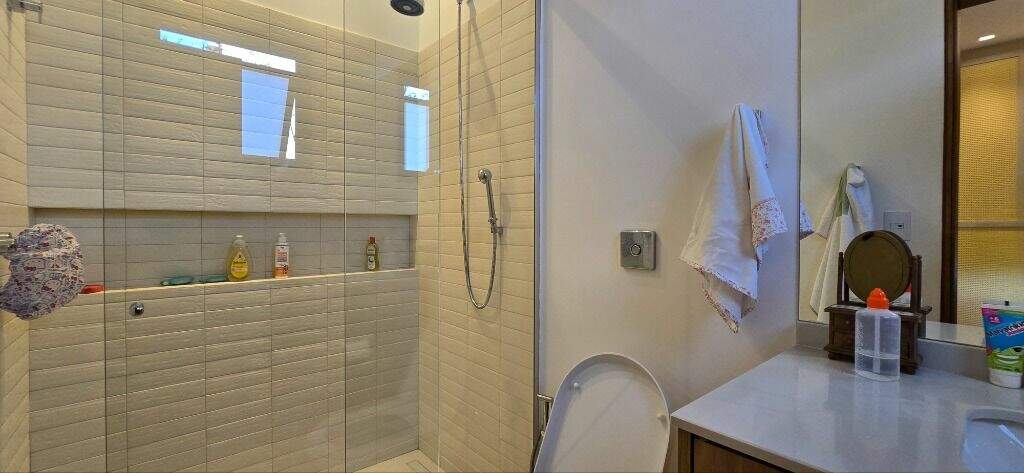 Casa em condomínio à venda no Condomínio Campos de Santo Antônio II: 