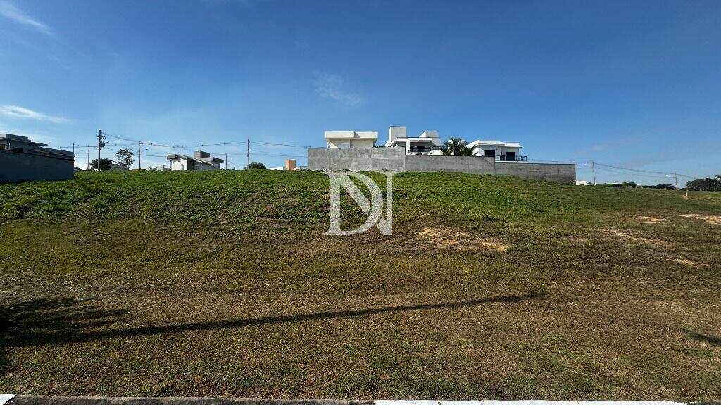 Terreno em condomínio à venda no Mirante dos Ipês: 