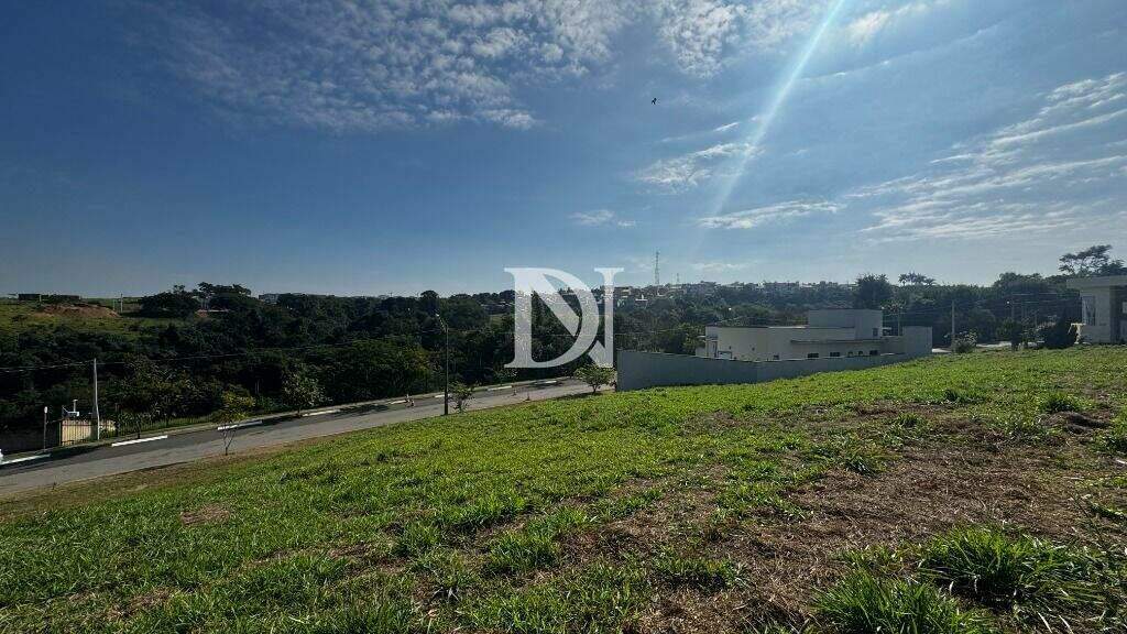 Terreno em condomínio à venda no Mirante dos Ipês: 