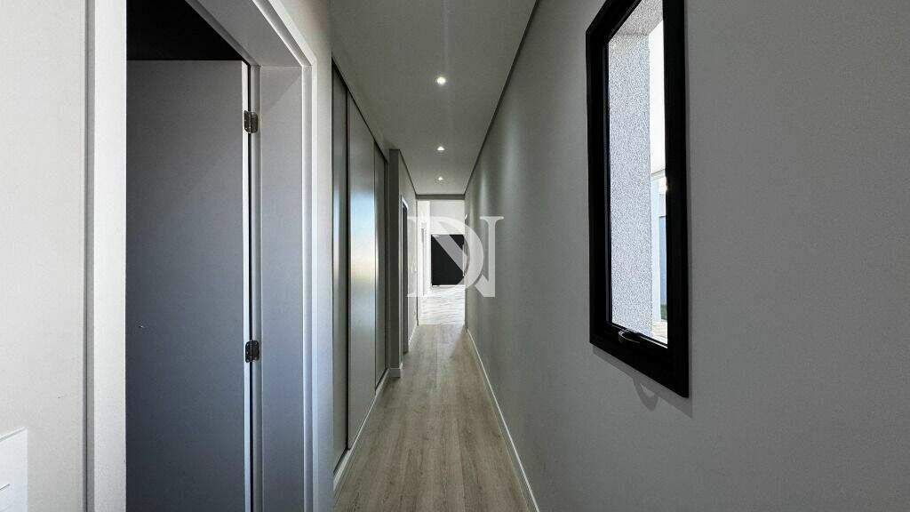 Casa em condomínio à venda no Condomínio Residencial Una: 