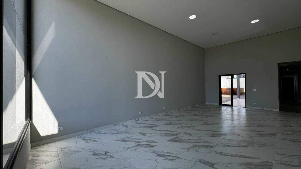Casa em condomínio à venda no Condomínio Residencial Una: 