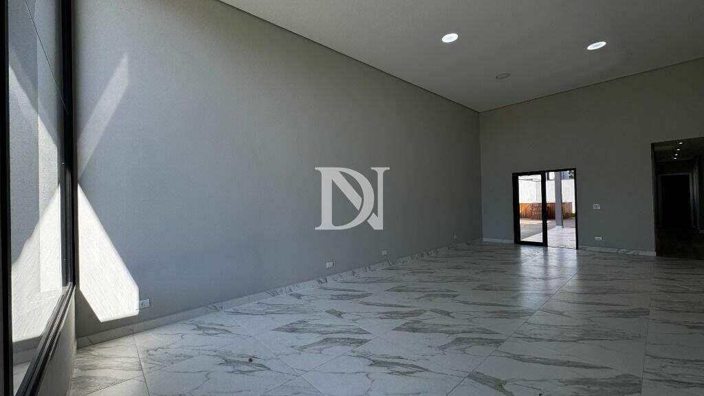 Casa em condomínio à venda no Condomínio Residencial Una: 