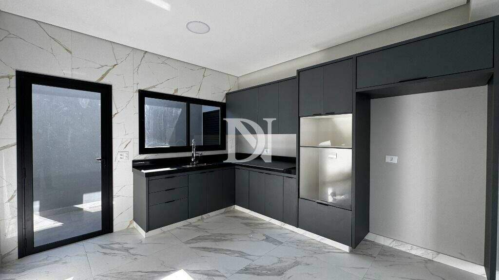 Casa em condomínio à venda no Condomínio Residencial Una: 