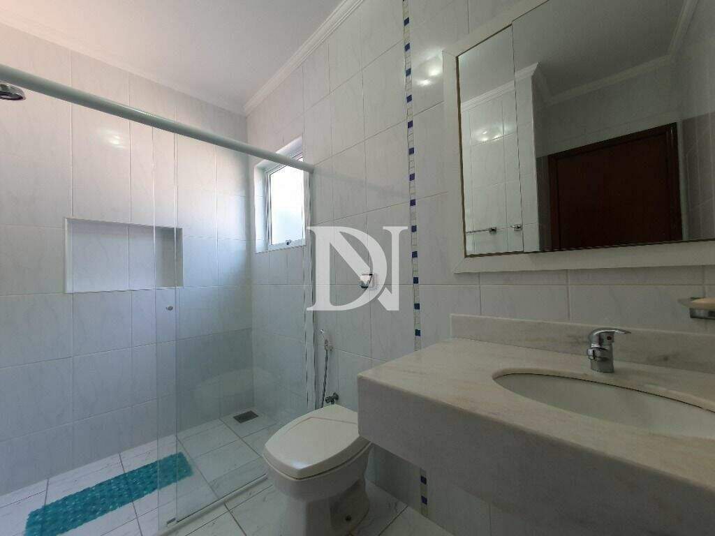 Casa em condomínio para aluguel no Residencial São José: 