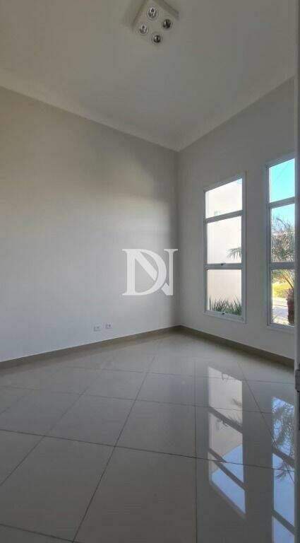 Casa em condomínio para aluguel no Condomínio Jardim Theodora: 