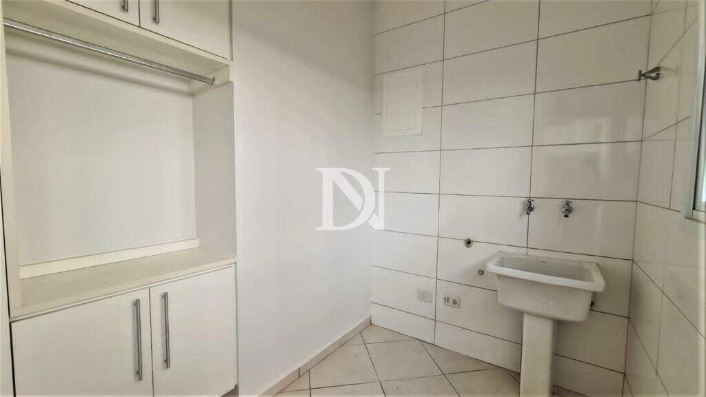 Casa em condomínio para aluguel no Condomínio Jardim Theodora: 