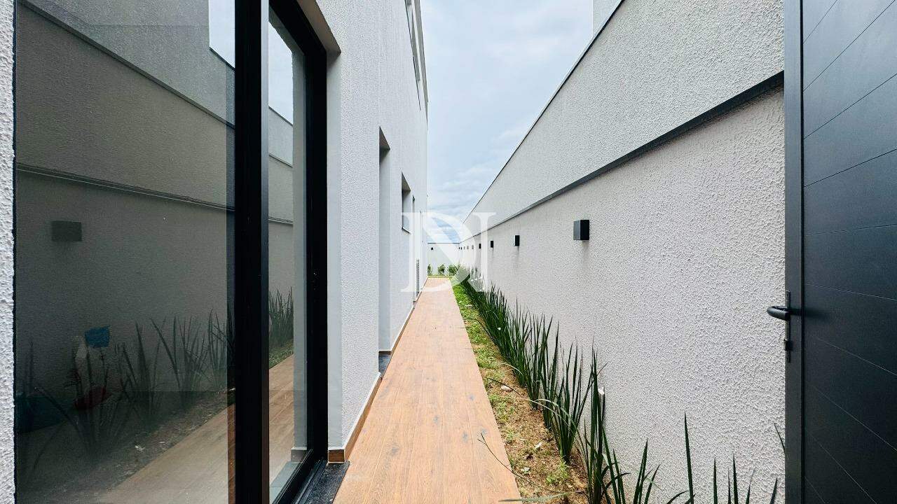 Casa em condomínio à venda no Condomínio Alphaville Castello: 