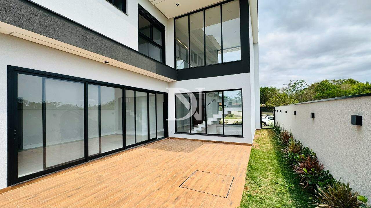 Casa em condomínio à venda no Condomínio Alphaville Castello: 