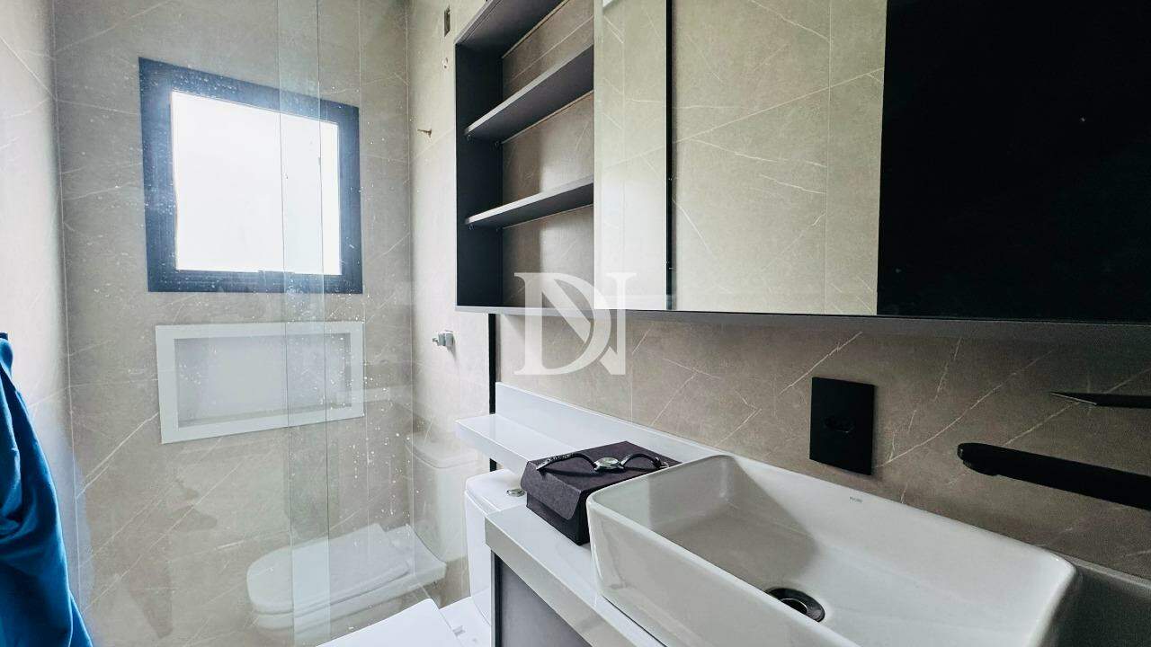 Casa em condomínio à venda no Condomínio Alphaville Castello: 