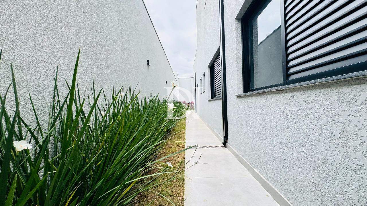 Casa em condomínio à venda no Condomínio Alphaville Castello: 