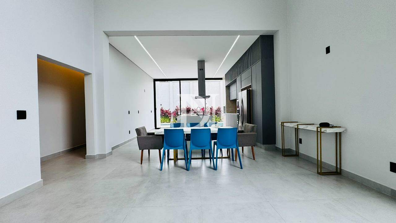Casa em condomínio à venda no Condomínio Alphaville Castello: 