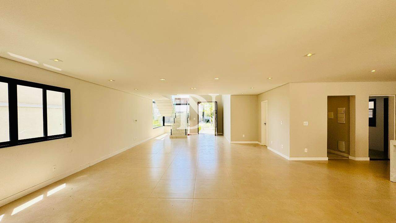 Casa em condomínio à venda no Condomínio Alphaville Castello: 