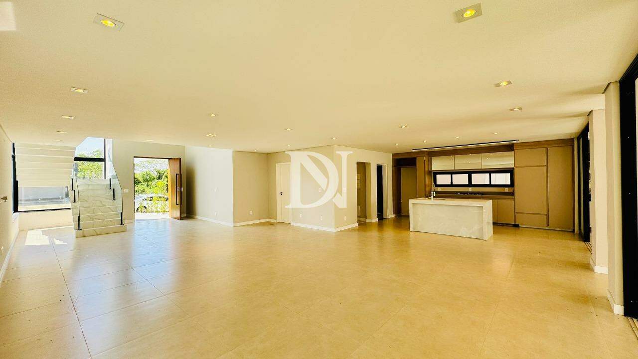 Casa em condomínio à venda no Condomínio Alphaville Castello: 