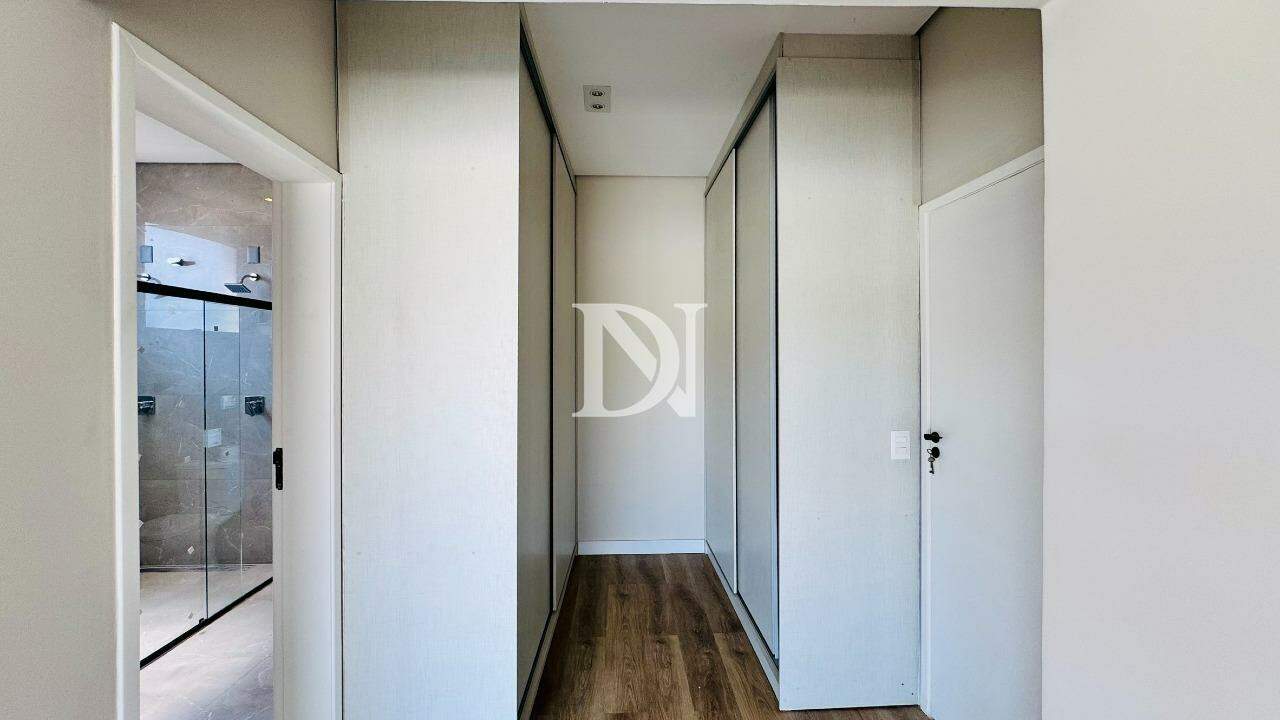 Casa em condomínio à venda no Condomínio Alphaville Castello: 