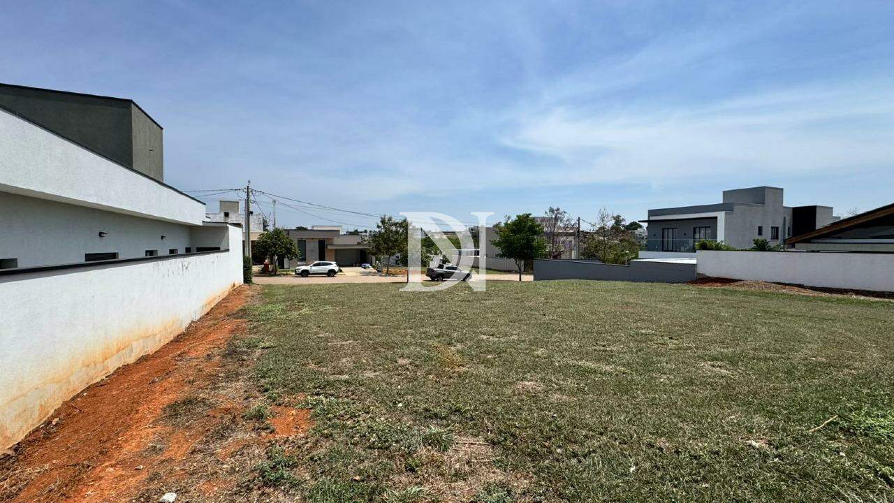 Terreno em condomínio à venda no Condomínio Residencial Una: 
