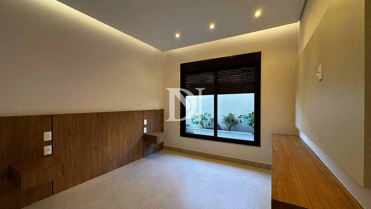 Casa em condomínio à venda no Condomínio Campos de Santo Antônio II: 