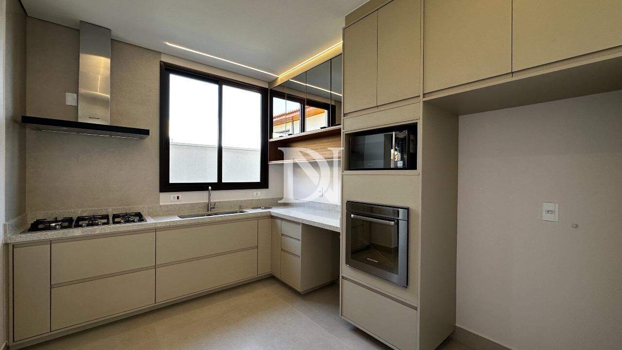 Casa em condomínio à venda no Condomínio Campos de Santo Antônio II: 
