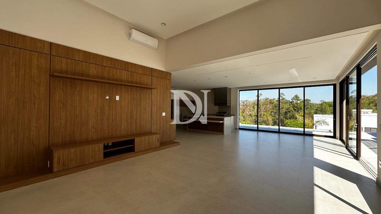 Casa em condomínio à venda no Condomínio Campos de Santo Antônio II: 