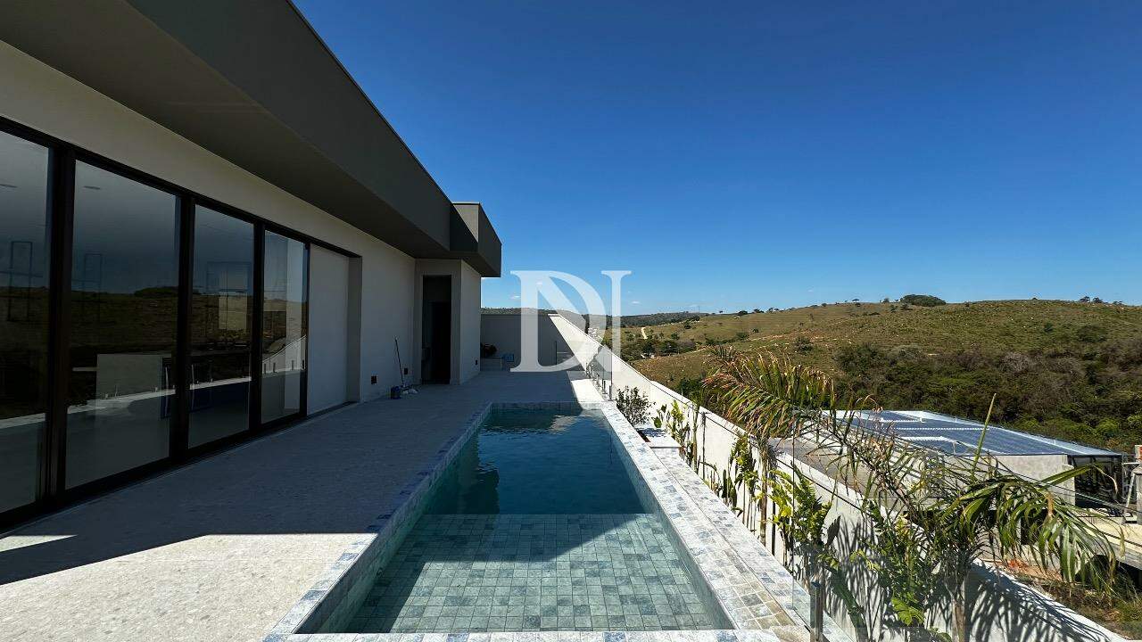 Casa em condomínio à venda no Condomínio Campos de Santo Antônio II: 