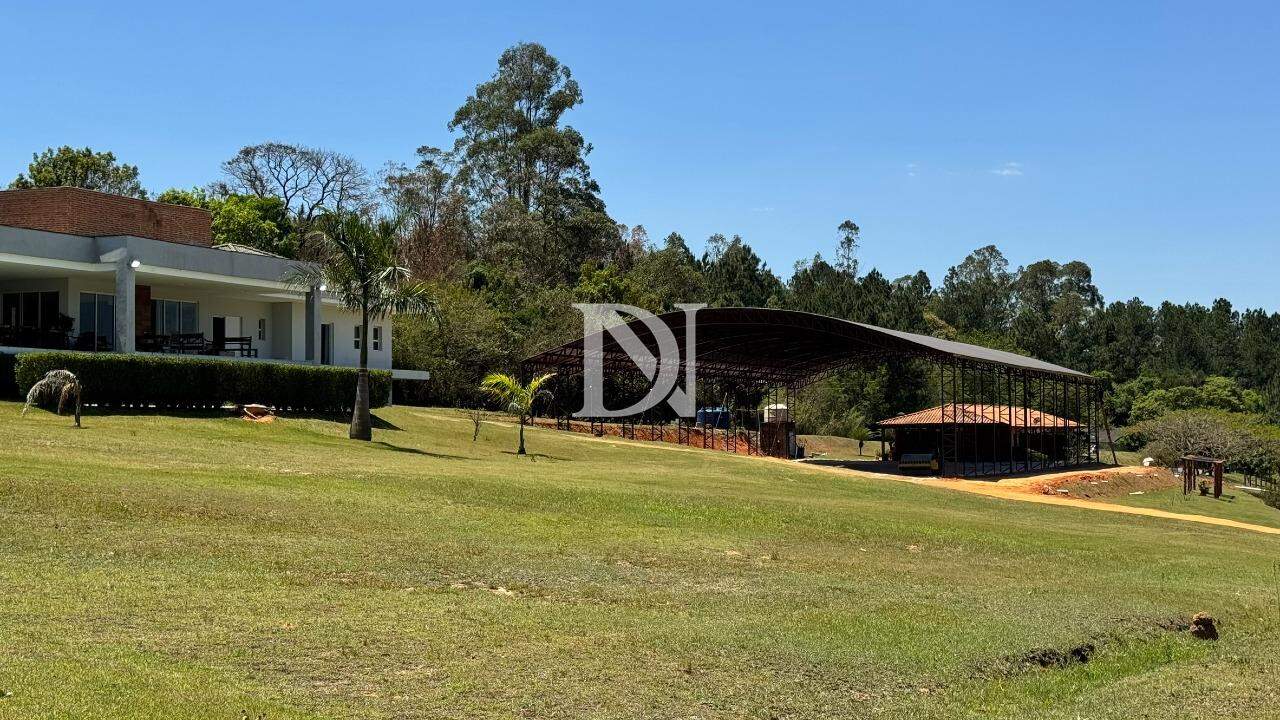 Haras à venda no Chácara Da Planície: 