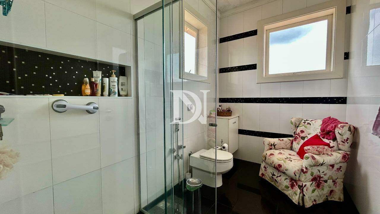 Casa em condomínio à venda no Condomínio Jardim Plaza Athénée: 
