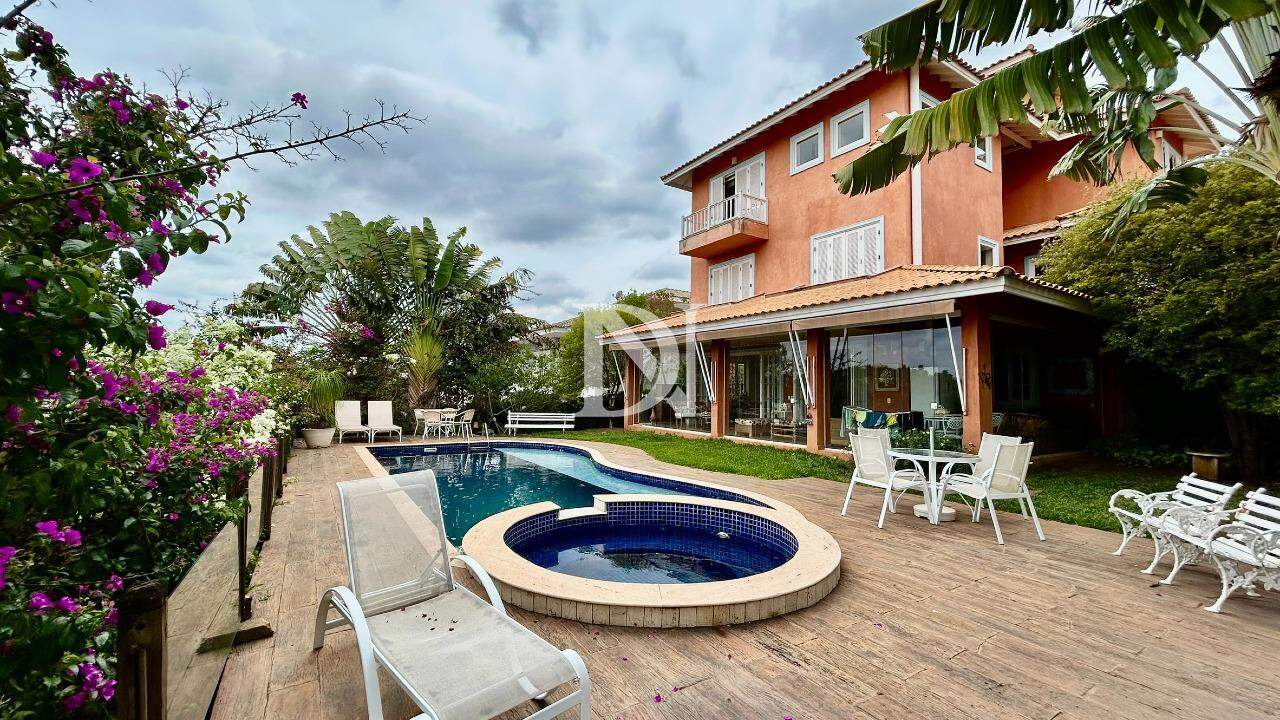 Casa em condomínio à venda no Condomínio Jardim Plaza Athénée: 