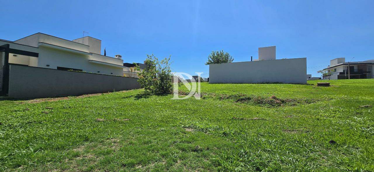 Terreno em condomínio à venda no Condomínio Residencial Una: 