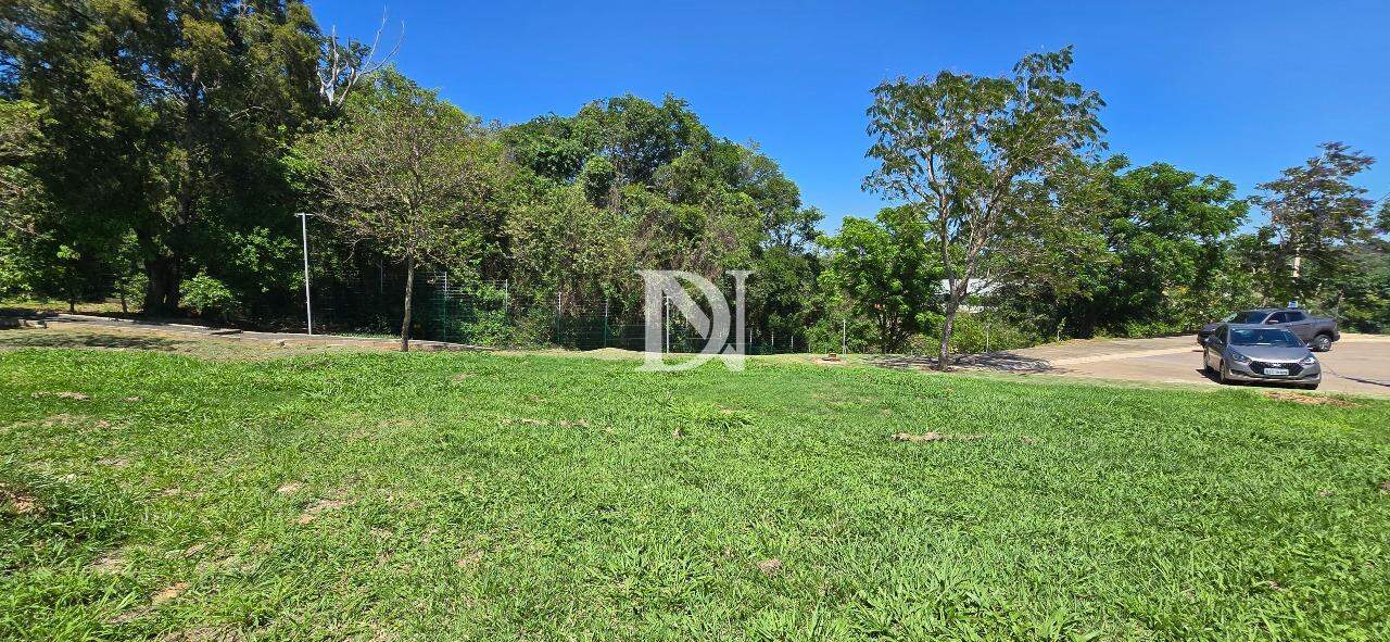 Terreno em condomínio à venda no Condomínio Residencial Una: 