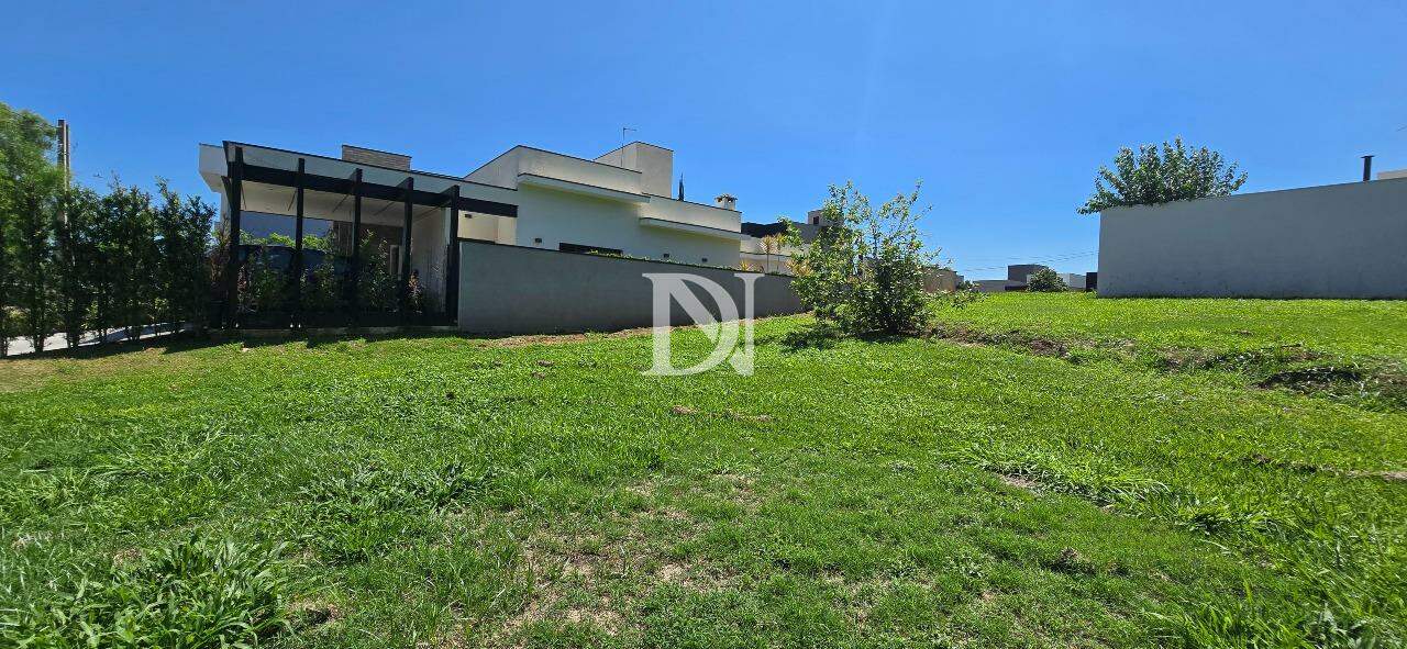 Terreno em condomínio à venda no Condomínio Residencial Una: 