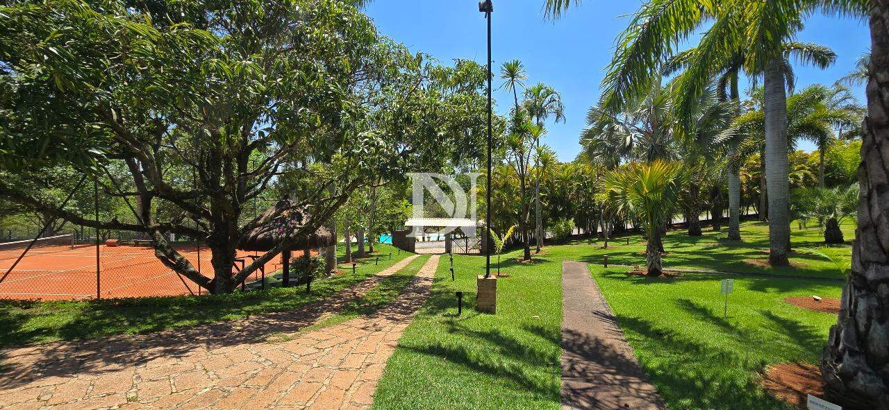 Casa em condomínio à venda no Condomínio Paraíso Marriot: 