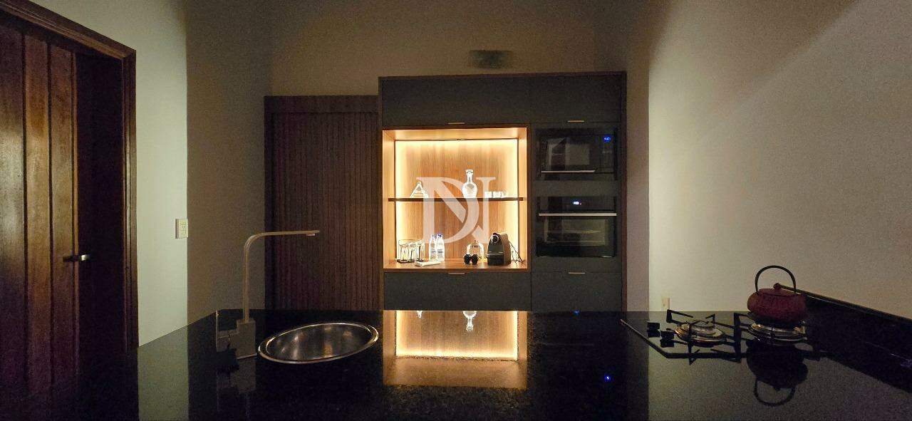 Casa em condomínio à venda no Condomínio Paraíso Marriot: 