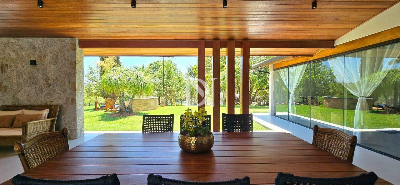Casa em condomínio à venda no Condomínio Paraíso Marriot: 