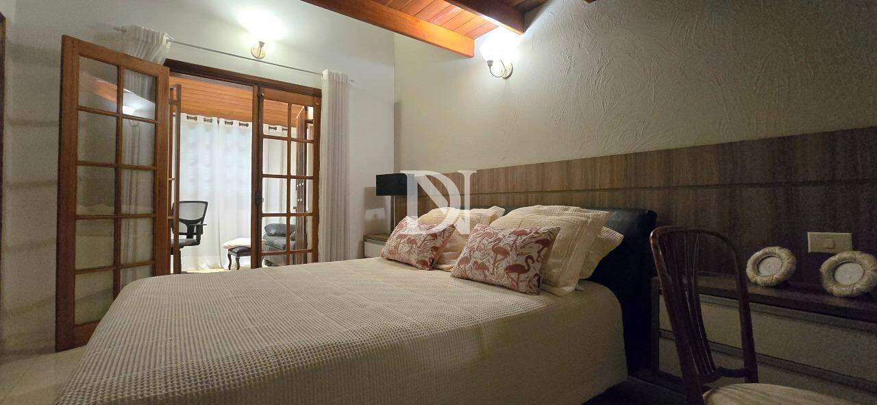 Casa em condomínio à venda no Condomínio Paraíso Marriot: 