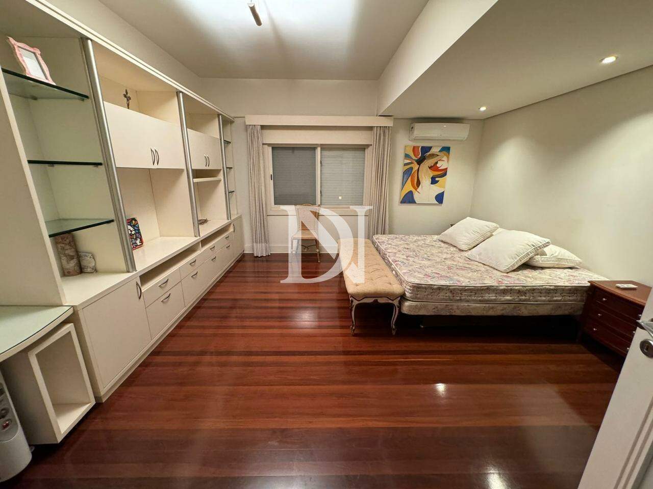 Casa em condomínio à venda no Condomínio Terras de São José: 