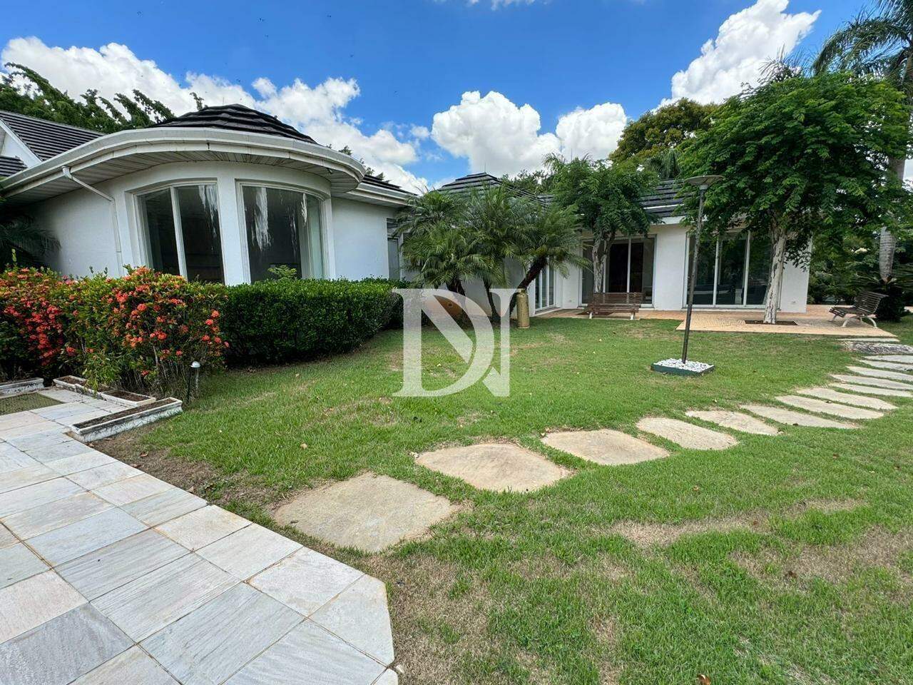 Casa em condomínio à venda no Condomínio Terras de São José: 