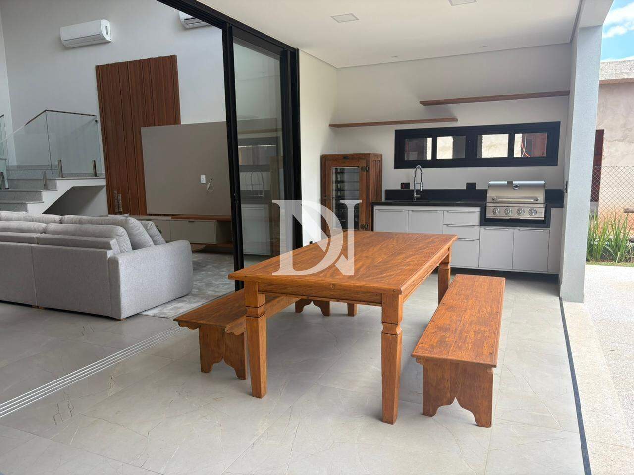 Casa em condomínio à venda no Portal dos Bandeirantes Salto: 