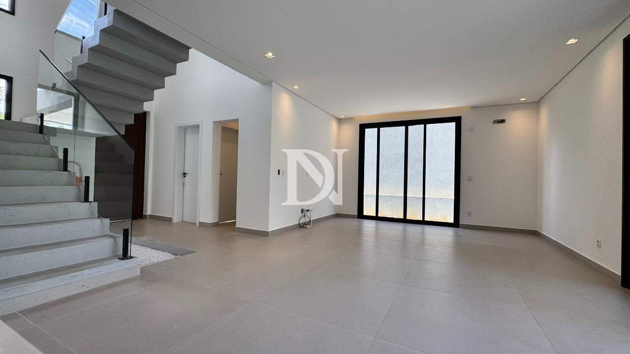 Casa em condomínio à venda no Condomínio Residencial Una: 