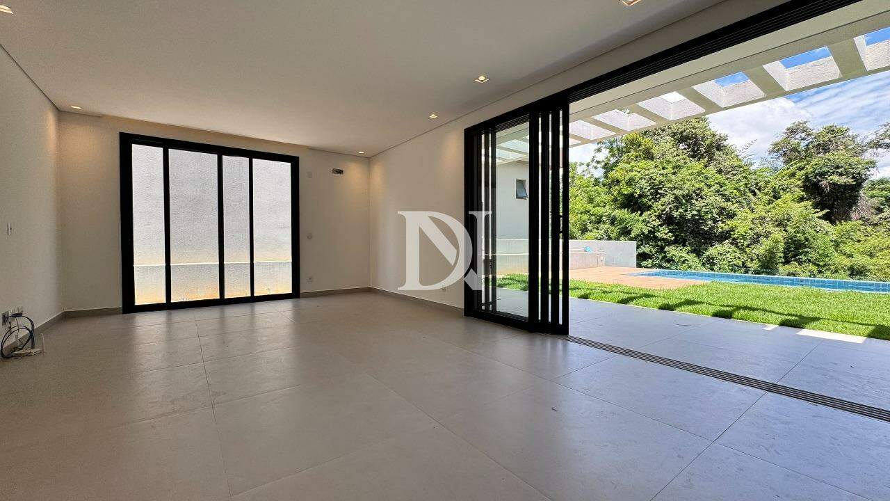 Casa em condomínio à venda no Condomínio Residencial Una: 
