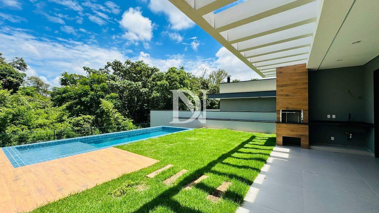Casa em condomínio à venda no Condomínio Residencial Una: 
