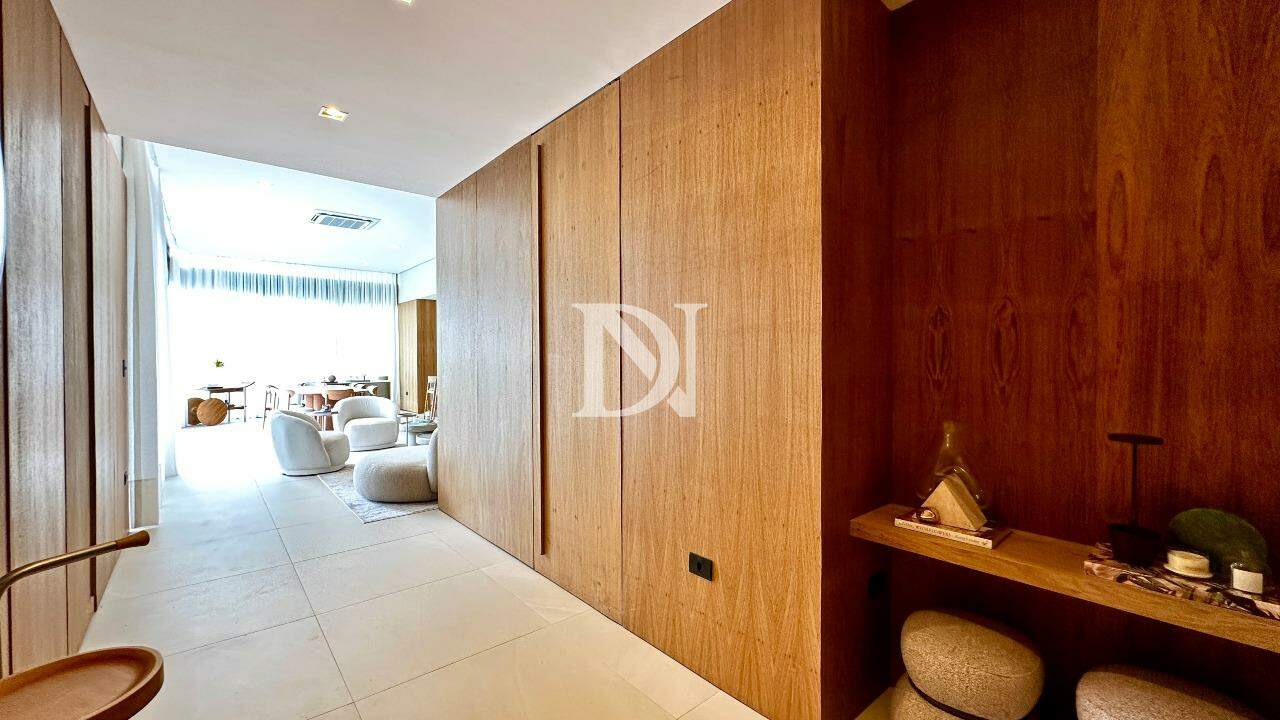 Casa em condomínio à venda no Condomínio Villas do Golfe: 