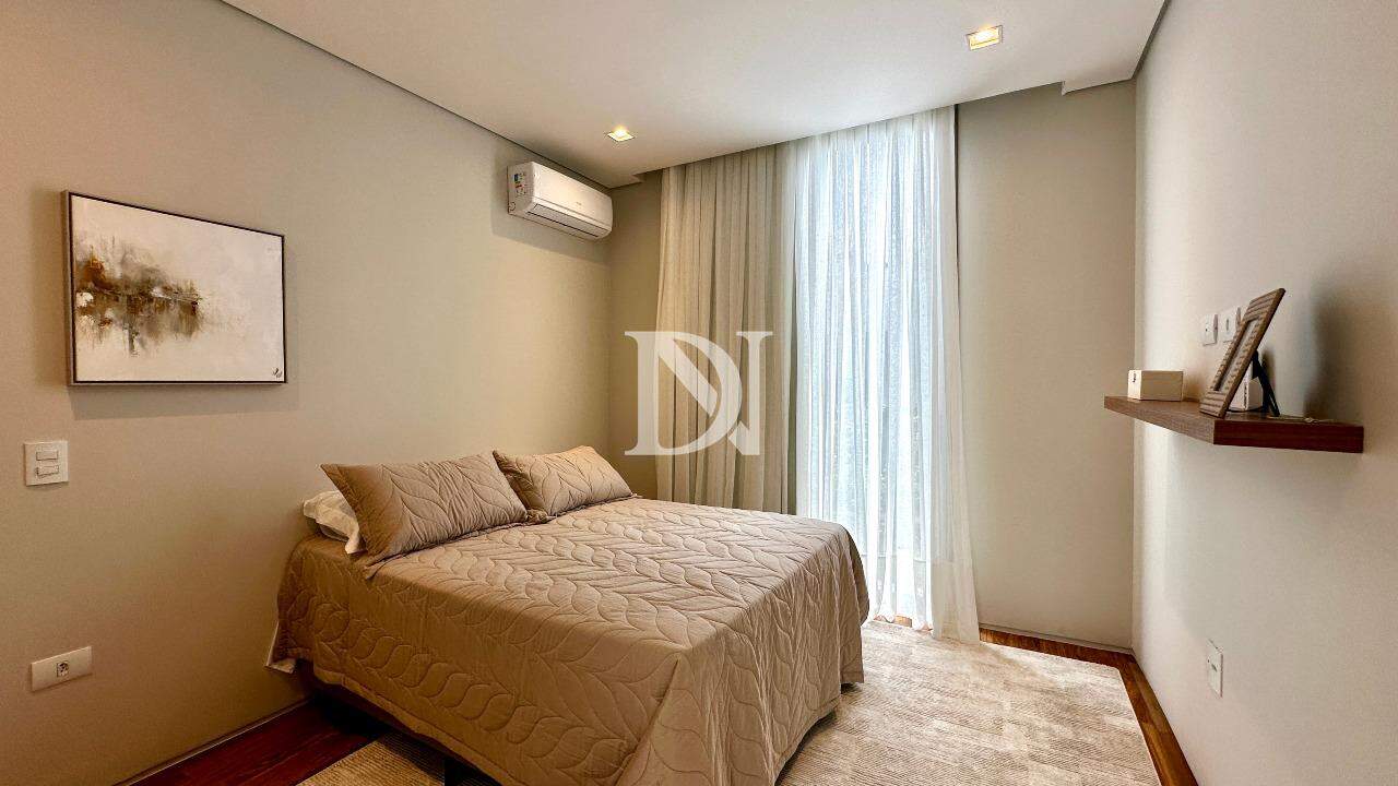 Casa em condomínio à venda no Condomínio Villas do Golfe: 
