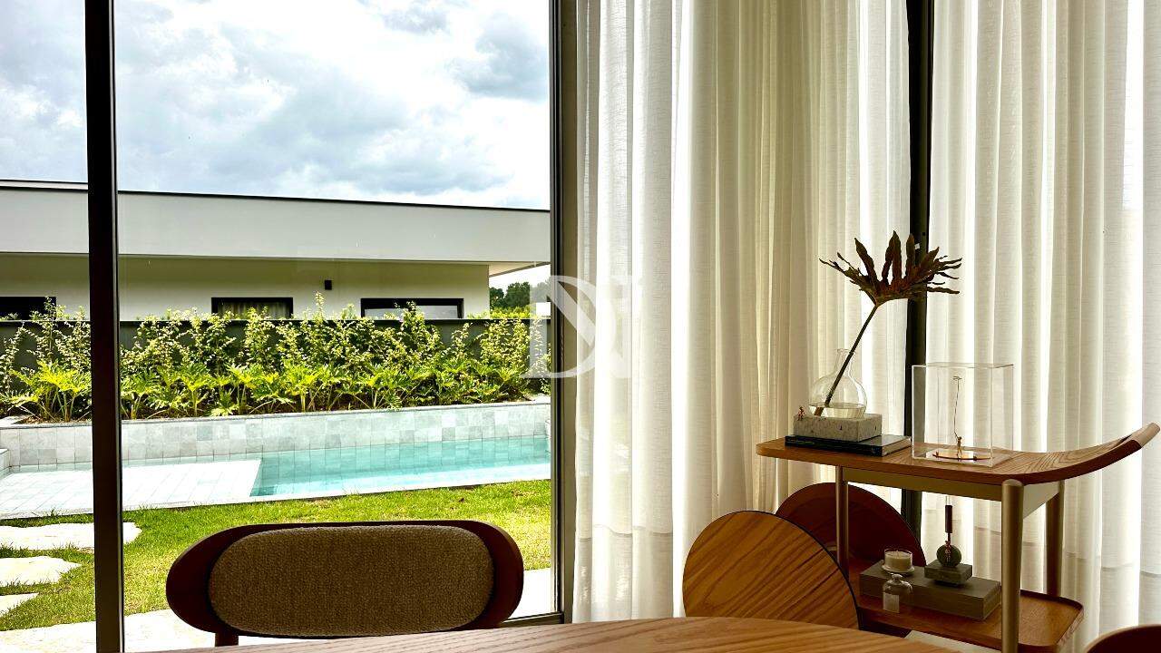Casa em condomínio à venda no Condomínio Villas do Golfe: 
