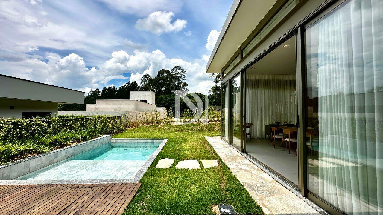 Casa em condomínio à venda no Condomínio Villas do Golfe: 