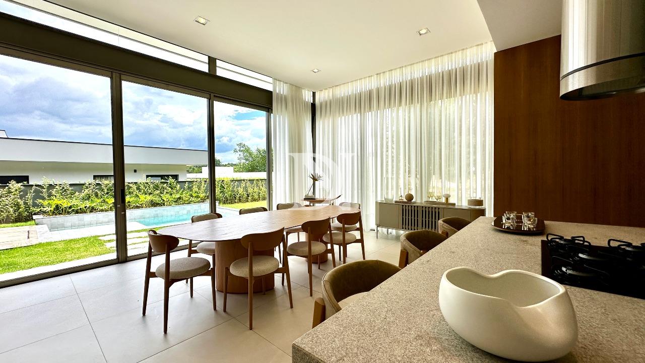 Casa em condomínio à venda no Condomínio Villas do Golfe: 