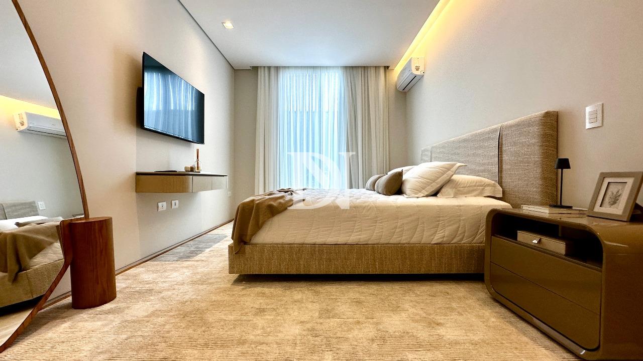 Casa em condomínio à venda no Condomínio Villas do Golfe: 