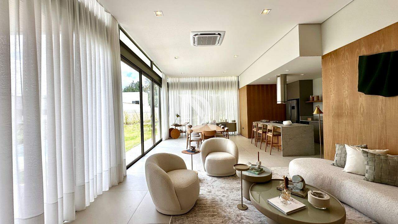 Casa em condomínio à venda no Condomínio Villas do Golfe: 
