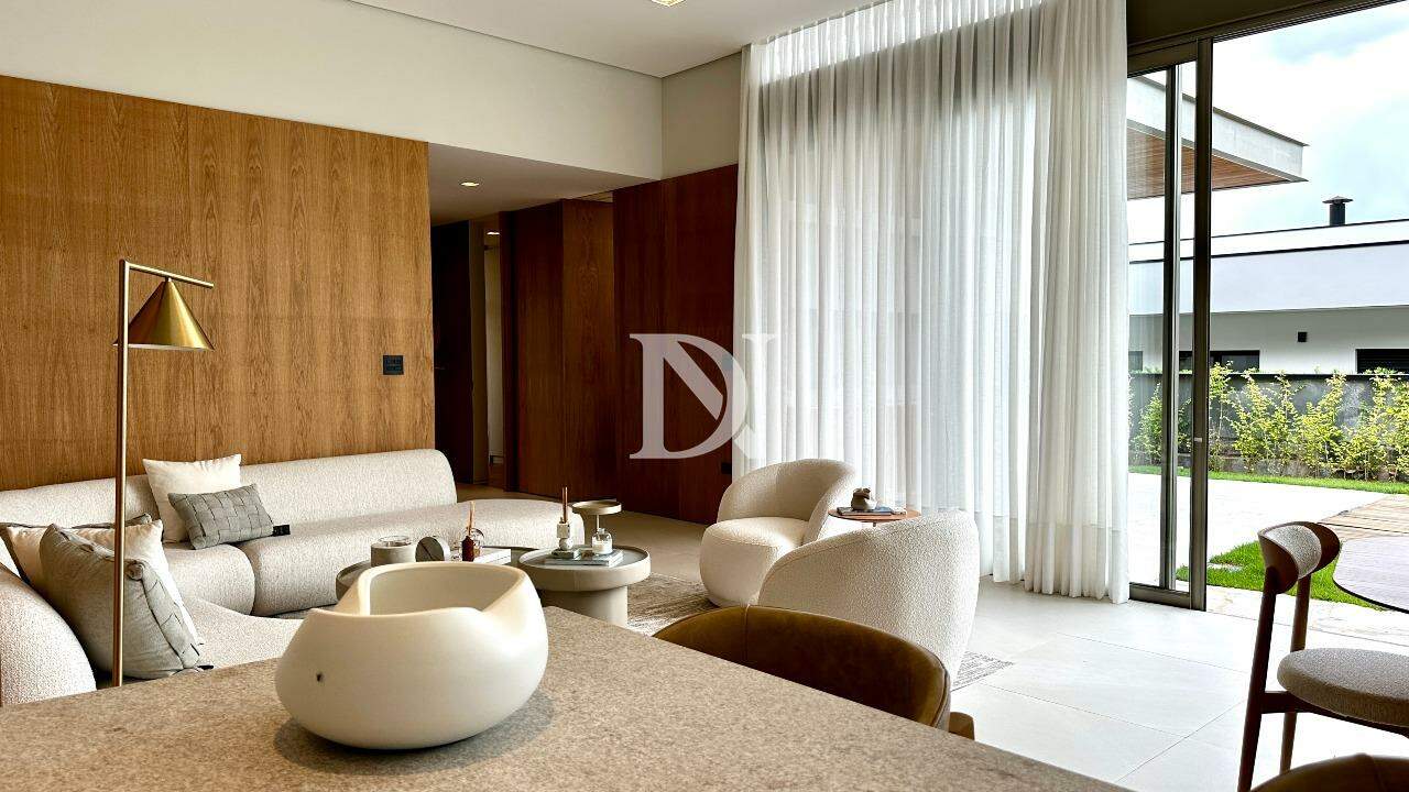 Casa em condomínio à venda no Condomínio Villas do Golfe: 
