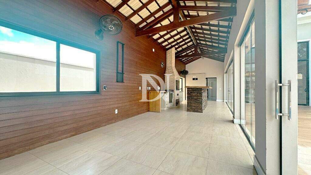 Casa em condomínio à venda no Condomínio Palmeiras Imperiais: 