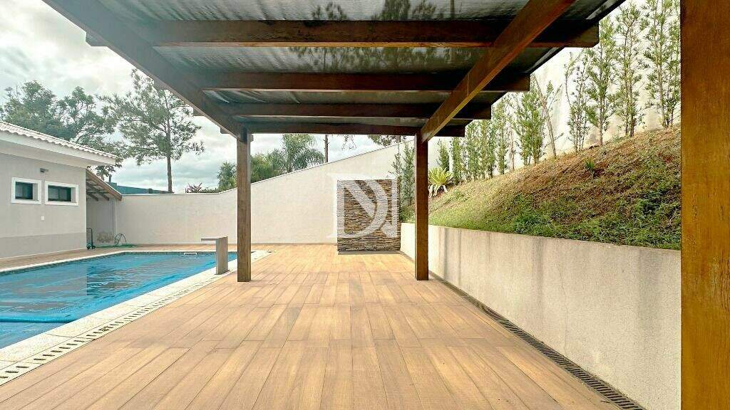 Casa em condomínio à venda no Condomínio Palmeiras Imperiais: 